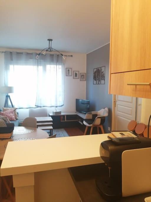 Fadil Apartment Валенсиен Екстериор снимка
