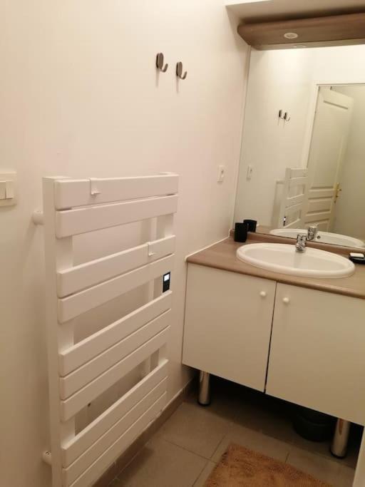 Fadil Apartment Валенсиен Екстериор снимка