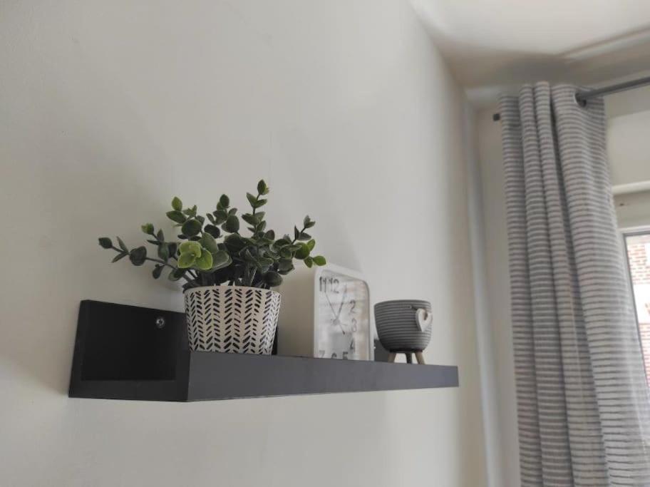 Fadil Apartment Валенсиен Екстериор снимка
