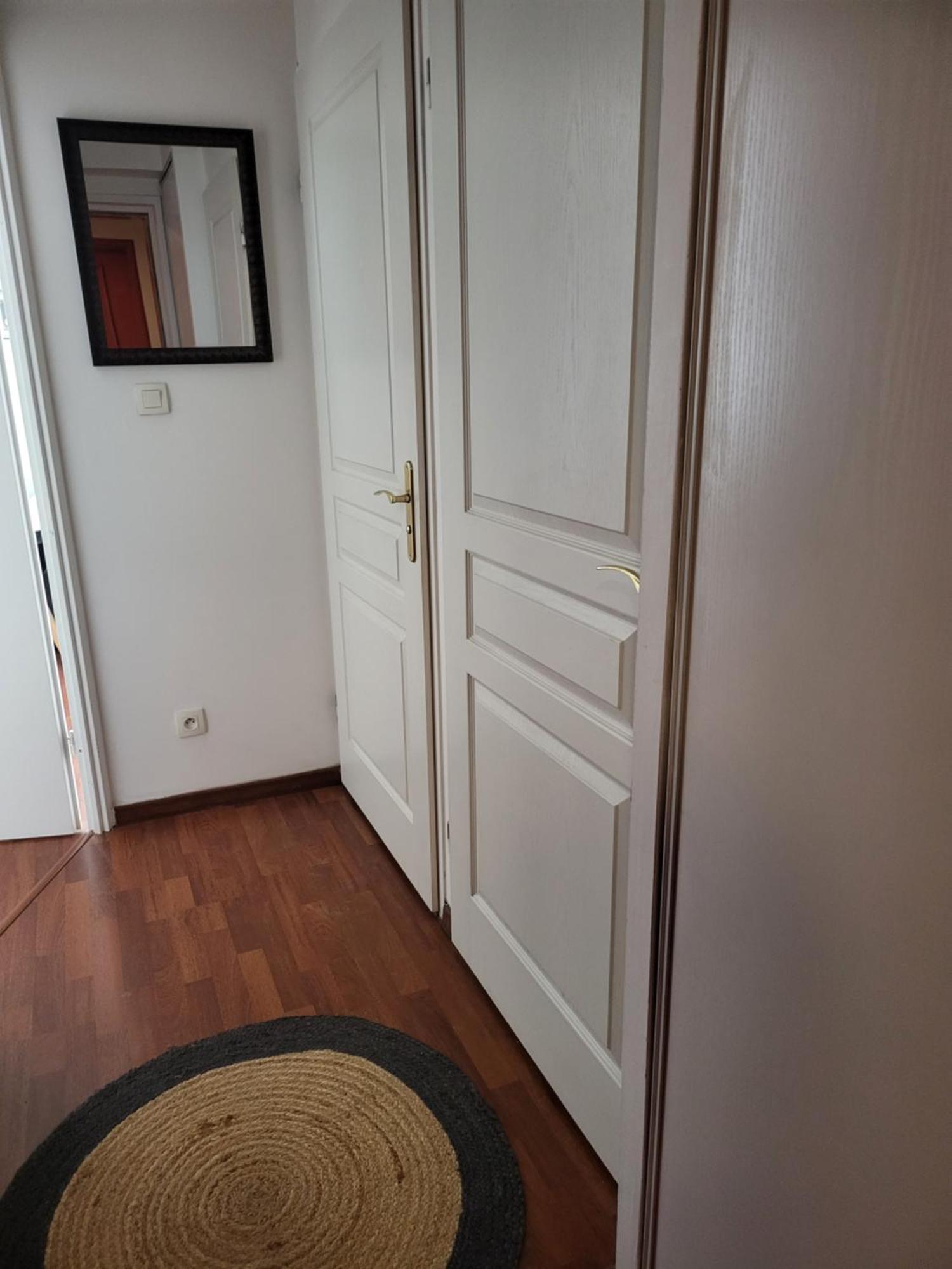 Fadil Apartment Валенсиен Екстериор снимка